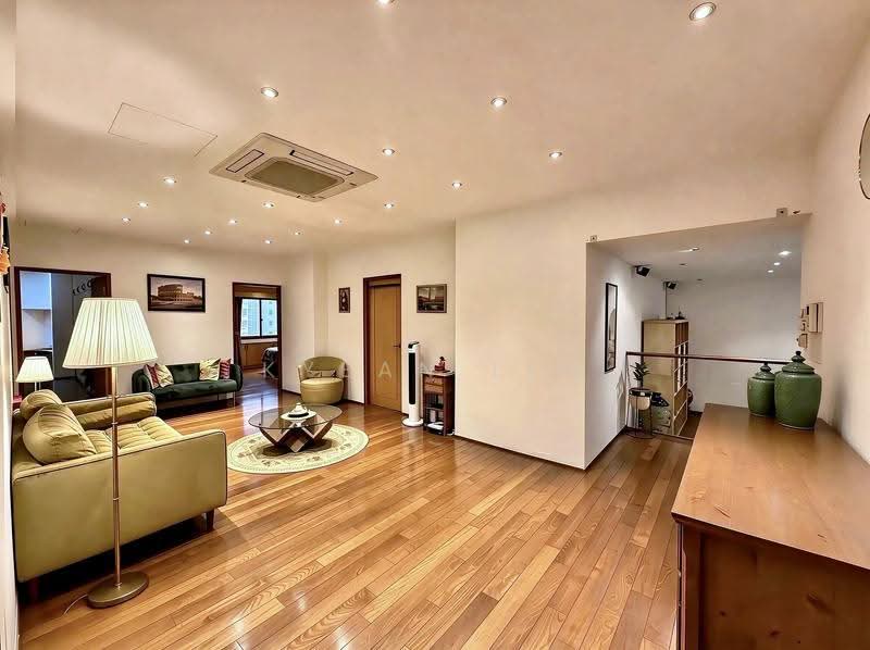 Horizon Towers, 15 Leonie Hill Road, Orchard / River Valley, 4 Bedrooms, 2,590 sqft, Condominium For Sale, by Kyean Lim, 500256230 - Living Room - PropertyGuru.com.sg