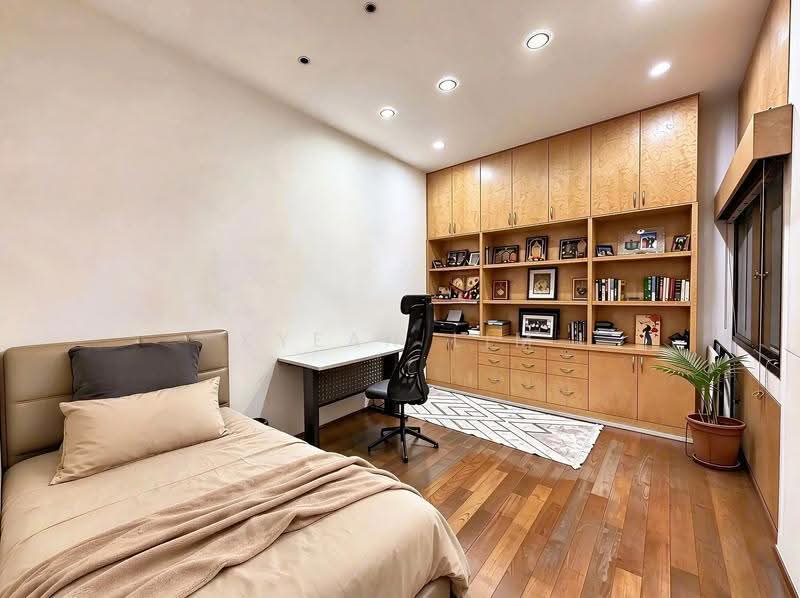 Horizon Towers, 15 Leonie Hill Road, Orchard / River Valley, 4 Bedrooms, 2,590 sqft, Condominium For Sale, by Kyean Lim, 500256230 - Bedroom - PropertyGuru.com.sg