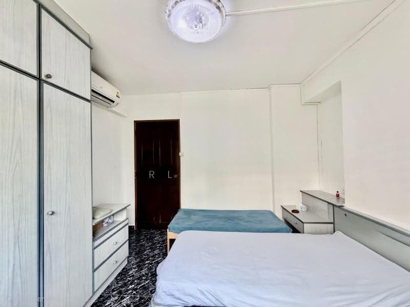 744 Jurong West Street 73, 744 Jurong West Street 73, Boon Lay / Jurong / Tuas, 4 Bedrooms, 1,367 sqft, HDB Flat For Sale, by Sherlyn Neoh, 500256243 - Bedroom - PropertyGuru.com.sg