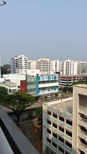 424 Canberra Road, 424 Canberra Road, Sembawang / Yishun, Room Rental, 130 sqft, HDB Flat For Rent, by Janlex Tan, 500256247 - Exterior - PropertyGuru.com.sg