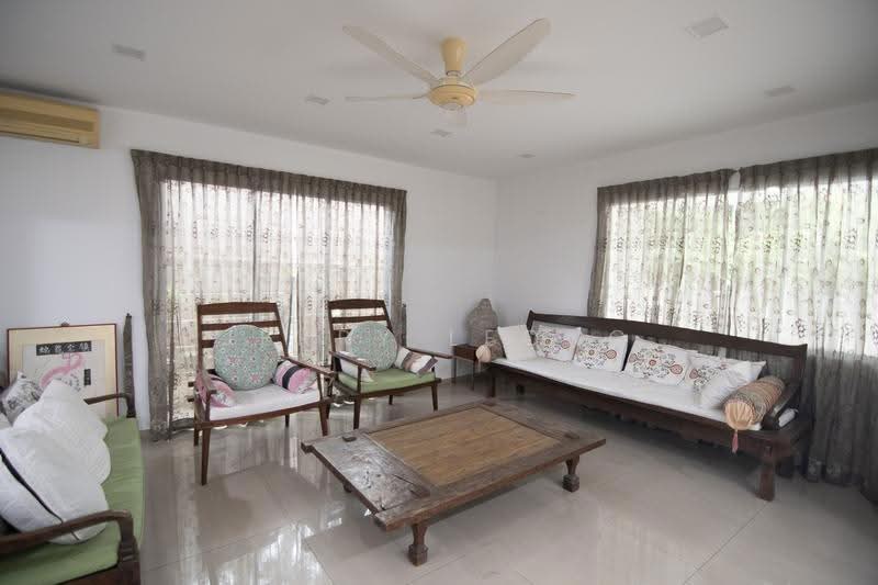 Gerald Mugliston Estate, 2 Jalan Kechubong, Seletar / Yio Chu Kang, 6 Bedrooms, 6,200 sqft, Bungalow House For Sale, by Jerry Leong, 500256249 - Living Room - PropertyGuru.com.sg