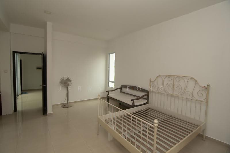 Gerald Mugliston Estate, 2 Jalan Kechubong, Seletar / Yio Chu Kang, 6 Bedrooms, 6,200 sqft, Bungalow House For Sale, by Jerry Leong, 500256249 - Bedroom - PropertyGuru.com.sg