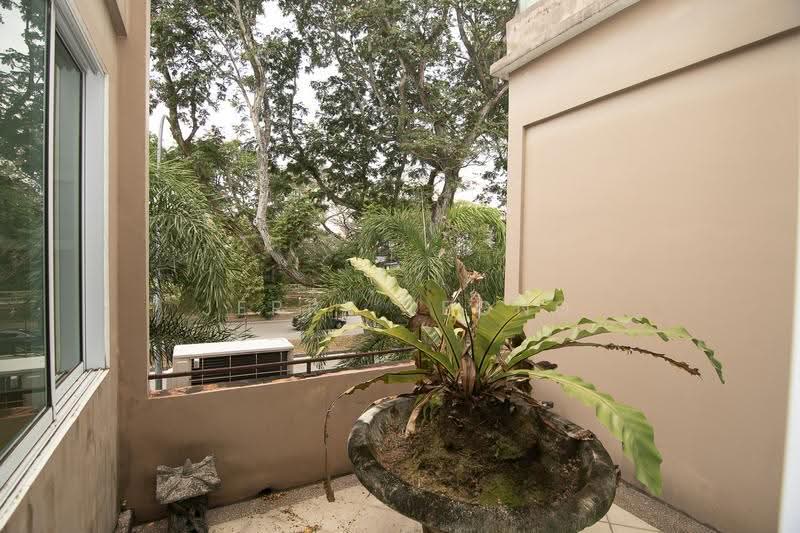 Gerald Mugliston Estate, 2 Jalan Kechubong, Seletar / Yio Chu Kang, 6 Bedrooms, 6,200 sqft, Bungalow House For Sale, by Jerry Leong, 500256249 - Balcony - PropertyGuru.com.sg
