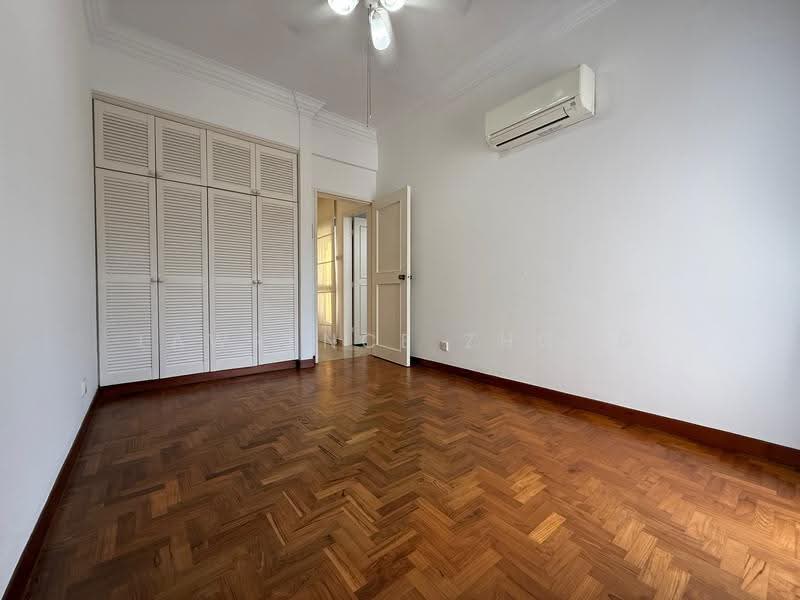 Tanglin Park, 5 Ridley Park, Tanglin / Holland / Bukit Timah, 4 Bedrooms, 1,981 sqft, Condominium For Sale, by Lawrence Zhong, 500256275 - Bedroom 3 - PropertyGuru.com.sg