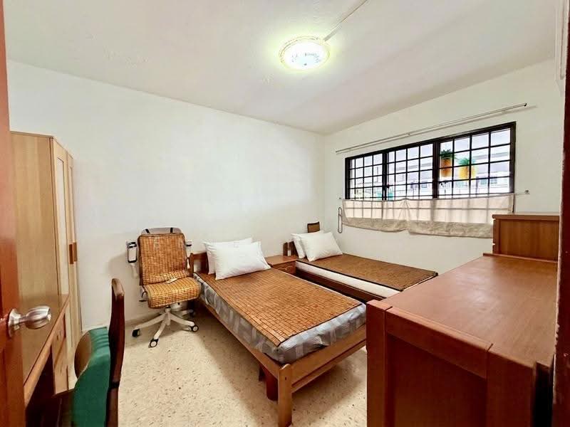 155 Woodlands Street 13, 155 Woodlands Street 13, Admiralty / Woodlands, 2 Bedrooms, 785 sqft, HDB Flat For Sale, by Kennedy Yong, 500256280 - Bedroom - PropertyGuru.com.sg