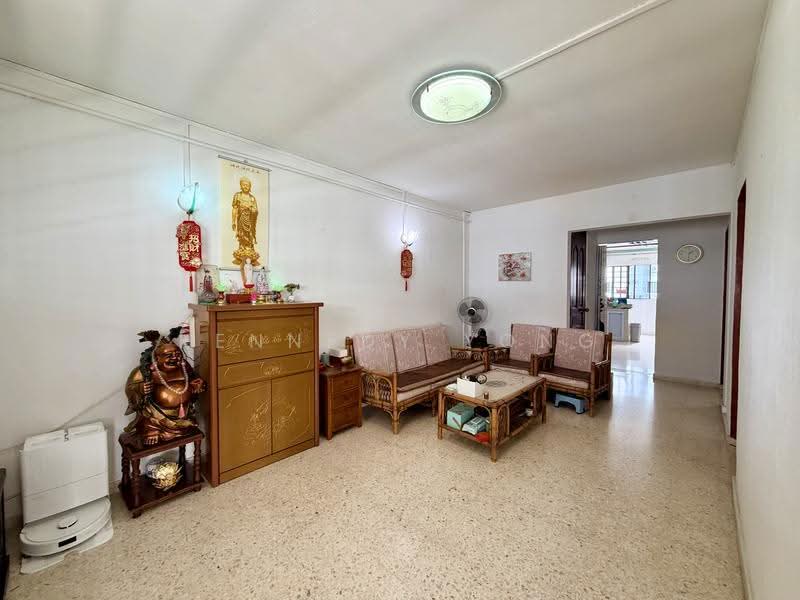 155 Woodlands Street 13, 155 Woodlands Street 13, Admiralty / Woodlands, 2 Bedrooms, 785 sqft, HDB Flat For Sale, by Kennedy Yong, 500256280 - Living Room - PropertyGuru.com.sg