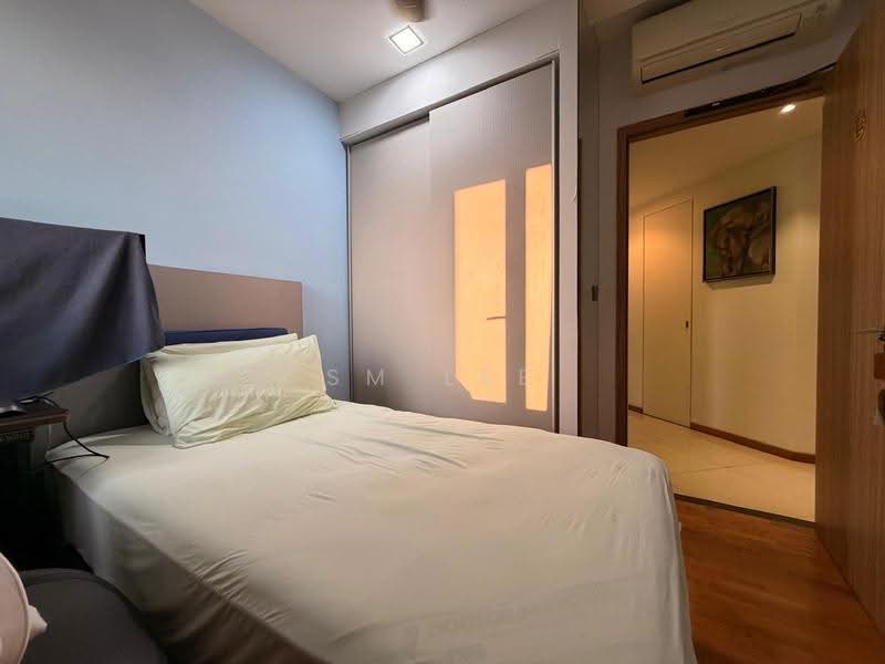 FLO Residence, Punggol Field Walk, Hougang / Punggol / Sengkang, 4 Bedrooms, 1,346 sqft, Condominium For Sale, by SM Lee, 500256283 - Bedroom - PropertyGuru.com.sg