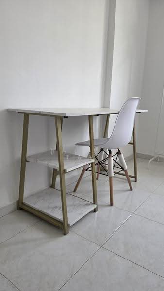 47 Jalan Tiga, 47 Jalan Tiga, Eunos / Geylang / Paya Lebar, Room Rental, 150 sqft, HDB Flat For Rent, by Philip Tay, 500256284 - Study - PropertyGuru.com.sg