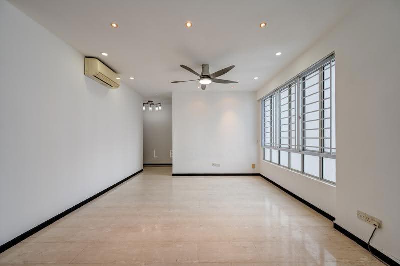 Northoaks, 20 Woodlands Cresent, Admiralty / Woodlands, 3 Bedrooms, 1,238 sqft, Condominium For Sale, by Leong Chee Kin, 500256290 - Living Room - PropertyGuru.com.sg