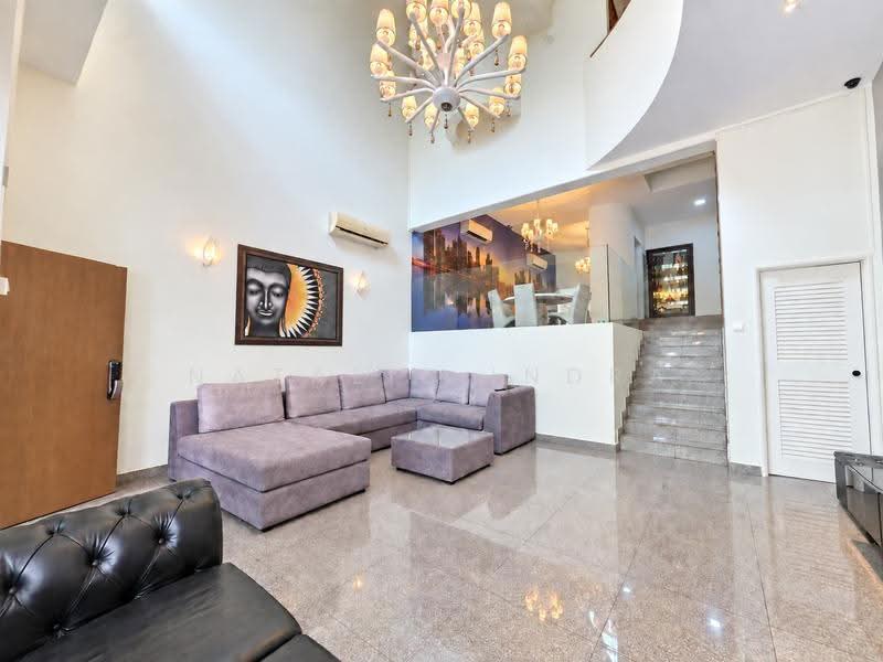 Cedarwood Grove, Cedarwood Grove, Admiralty / Woodlands, 5 Bedrooms, 1,968 sqft, Terraced House For Sale, by Natalie Indra, 500256304 - Living Room - PropertyGuru.com.sg