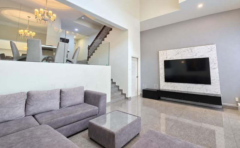 Cedarwood Grove, Cedarwood Grove, Admiralty / Woodlands, 5 Bedrooms, 1,968 sqft, Terraced House For Sale, by Natalie Indra, 500256304 - Living Room - PropertyGuru.com.sg