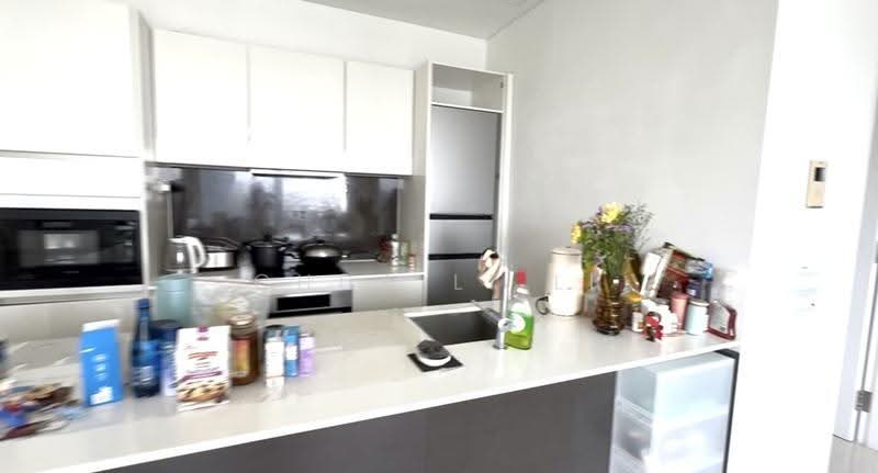 Scotts Square, 8 Scotts Road, Orchard / River Valley, 3 Bedrooms, 1,227 sqft, Condominium For Rent, by Chua Li Li, 500256306 - Kitchen - PropertyGuru.com.sg
