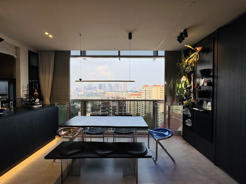 The Iveria, 2 Kim Yam Road, Orchard / River Valley, 3 Bedrooms, 947 sqft, Condominium For Sale, by Kennedy Yong, 500256310 - PropertyGuru.com.sg