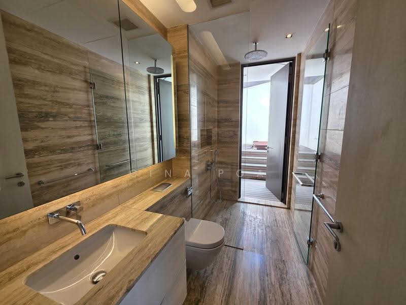 Lloyd SixtyFive, 65 Lloyd Road, Orchard / River Valley, 2 Bedrooms, 1,830 sqft, Condominium For Rent, by Gina Poa, 500256313 - Bathroom - PropertyGuru.com.sg