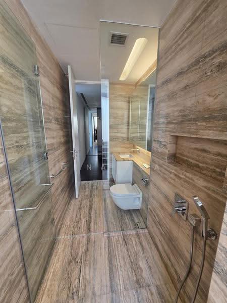 Lloyd SixtyFive, 65 Lloyd Road, Orchard / River Valley, 2 Bedrooms, 1,830 sqft, Condominium For Rent, by Gina Poa, 500256313 - Bathroom - PropertyGuru.com.sg
