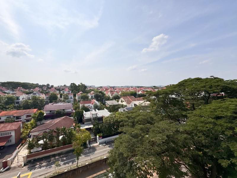 2 Queen's Road, 2 Queen's Road, Tanglin / Holland / Bukit Timah, 3 Bedrooms, 958 sqft, HDB Flat For Sale, by Clement Tan, 500256314 - Unblocked Landed Views - PropertyGuru.com.sg