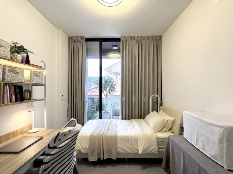 The Essence, 1 Chong Kuo Road, Mandai / Upper Thomson, 2 Bedrooms, 689 sqft, Condominium For Sale, by Phillip Bryson, 500256315 - Bedroom - PropertyGuru.com.sg