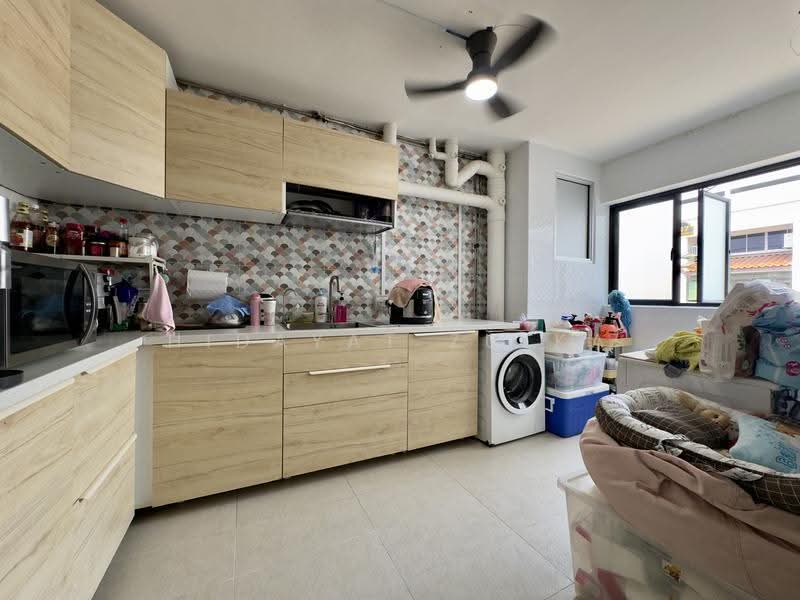 838 Woodlands Street 82, 838 Woodlands Street 82, Admiralty / Woodlands, 4 Bedrooms, 1,572 sqft, HDB Flat For Sale, by Hidayat Zulka, 500256316 - Kitchen - PropertyGuru.com.sg