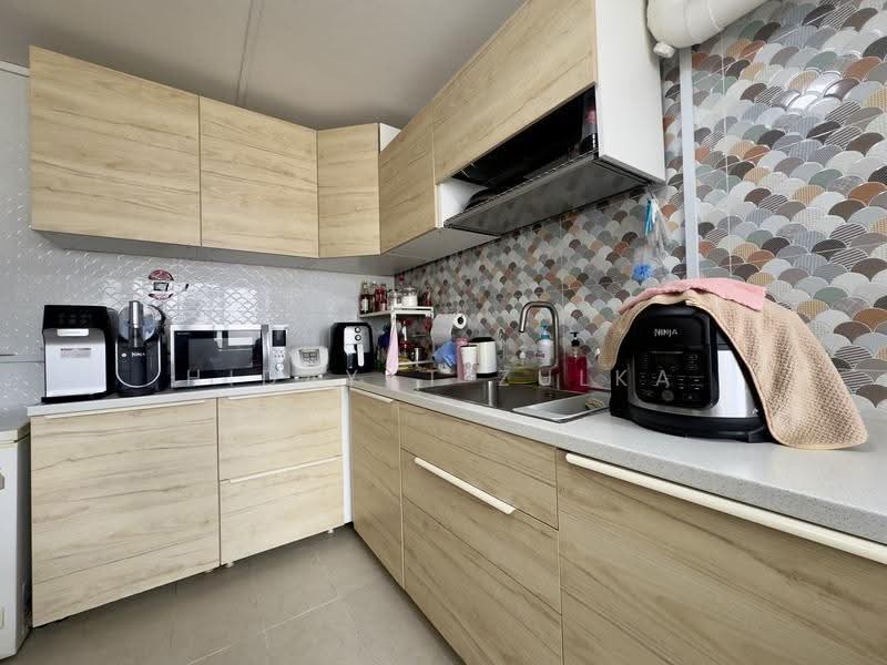 838 Woodlands Street 82, 838 Woodlands Street 82, Admiralty / Woodlands, 4 Bedrooms, 1,572 sqft, HDB Flat For Sale, by Hidayat Zulka, 500256316 - Kitchen - PropertyGuru.com.sg