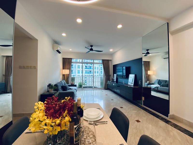 Symphony Heights, 33 Hume Avenue, Clementi Park / Upper Bukit Timah, 3 Bedrooms, 1,216 sqft, Condominium For Sale, by Veronica Lee, 500256317 - Living Room - PropertyGuru.com.sg