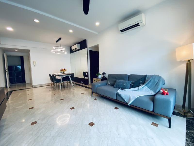 Symphony Heights, 33 Hume Avenue, Clementi Park / Upper Bukit Timah, 3 Bedrooms, 1,216 sqft, Condominium For Sale, by Veronica Lee, 500256317 - Living Room - PropertyGuru.com.sg