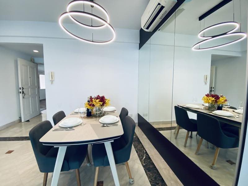 Symphony Heights, 33 Hume Avenue, Clementi Park / Upper Bukit Timah, 3 Bedrooms, 1,216 sqft, Condominium For Sale, by Veronica Lee, 500256317 - Dining Room - PropertyGuru.com.sg
