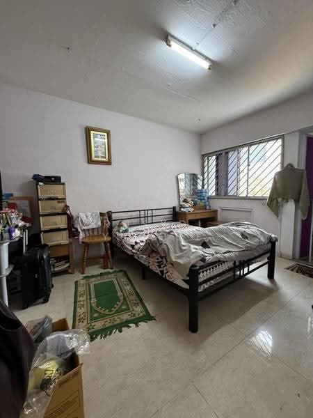 177 Bukit Batok West Avenue 8, 177 Bukit Batok West Avenue 8, Dairy Farm / Bukit Panjang / Choa Chu Kang, 2 Bedrooms, 785 sqft, HDB Flat For Sale, by Rusydi Yusoff, 500256320 - Bedroom - PropertyGuru.com.sg