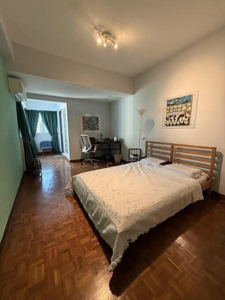 Grange Heights, 19 Saint Thomas Walk, Orchard / River Valley, 5 Bedrooms, 3,025 sqft, Condominium For Sale, by Priscilla Wong, 500256336 - Bedroom - PropertyGuru.com.sg