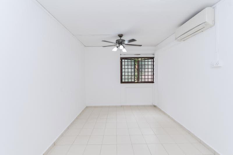 393 Yishun Avenue 6, 393 Yishun Avenue 6, Sembawang / Yishun, 3 Bedrooms, 1,130 sqft, HDB Flat For Sale, by Eleanor Lee, 500256343 - Interior - PropertyGuru.com.sg