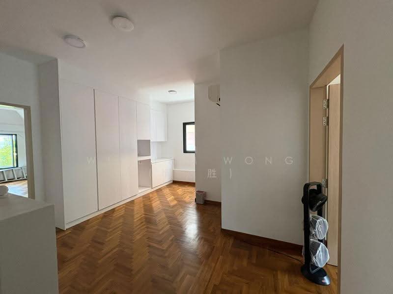 English Villas, Bedok Rise, Bedok / Upper East Coast, Room Rental, 300 sqft, Semi-Detached House For Rent, by William Wong (黃杰胜), 500256344 - Interior - PropertyGuru.com.sg