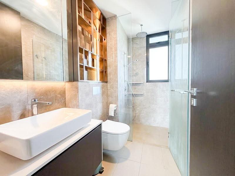 Irwell Hill Residences, 6 Irwell Hill, Orchard / River Valley, 3 Bedrooms, 861 sqft, Condominium For Sale, by Wen Junting, 500256345 - Bathroom - PropertyGuru.com.sg