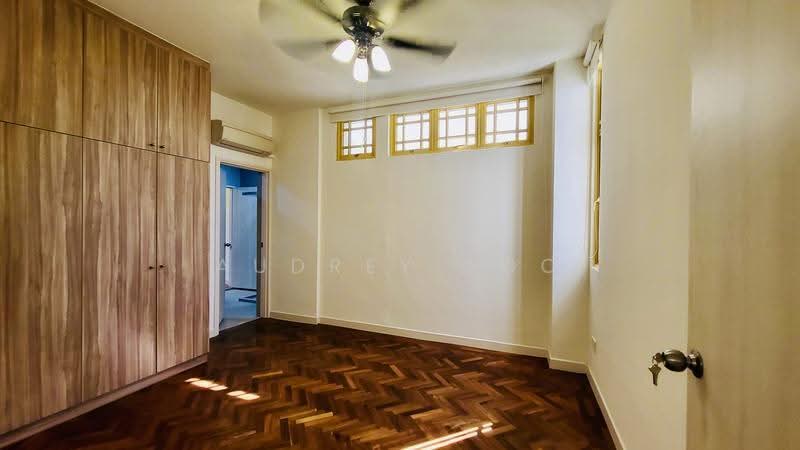 Orange Regency, 101 Fernhill Road, Tanglin / Holland / Bukit Timah, 3 Bedrooms, 2,422 sqft, Apartment For Rent, by Audrey Soo, 500256351 - Bedroom - PropertyGuru.com.sg
