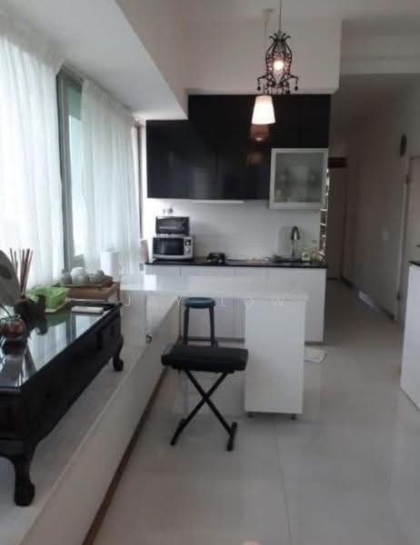 Bliss Loft, 25 Kim Keat Close, Balestier / Toa Payoh, 2 Bedrooms, 818 sqft, Condominium For Rent, by Jay Low, 500256352 - Kitchen - PropertyGuru.com.sg