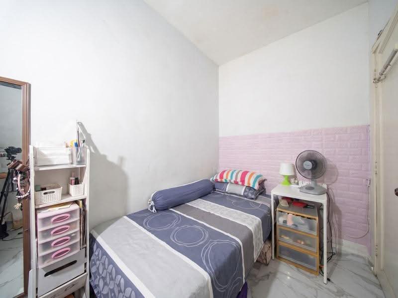 Freehold Semi-D at Sembawang Villas | Near Canberra MRT, Malls, Eateries, Sembawang, Yishun, Canberra, Sembawang / Yishun, 5 Bedrooms, 4,000 sqft, Semi-Detached House For Sale, by Jay Ng, 500256358 - PropertyGuru.com.sg