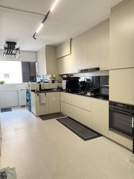 402 Yishun Ring Road, 402 Yishun Ring Road, Sembawang / Yishun, Room Rental, 120 sqft, HDB Flat For Rent, by Joanne Law, 500256360 - PropertyGuru.com.sg