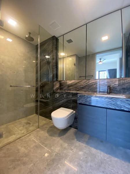 Margaret Ville, 20 Margaret Drive, Alexandra / Commonwealth, 2 Bedrooms, 700 sqft, Apartment For Sale, by Wendy Teh, 500256364 - Bathroom - PropertyGuru.com.sg
