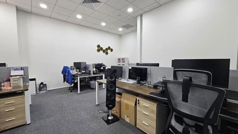 Bugis Office Space, Tan Quee Lan Street, Beach Road / Bugis / Rochor, 872 sqft, Office For Rent, by Jeffrey Pang, 500256384 - Main Office Area - CommercialGuru.com.sg