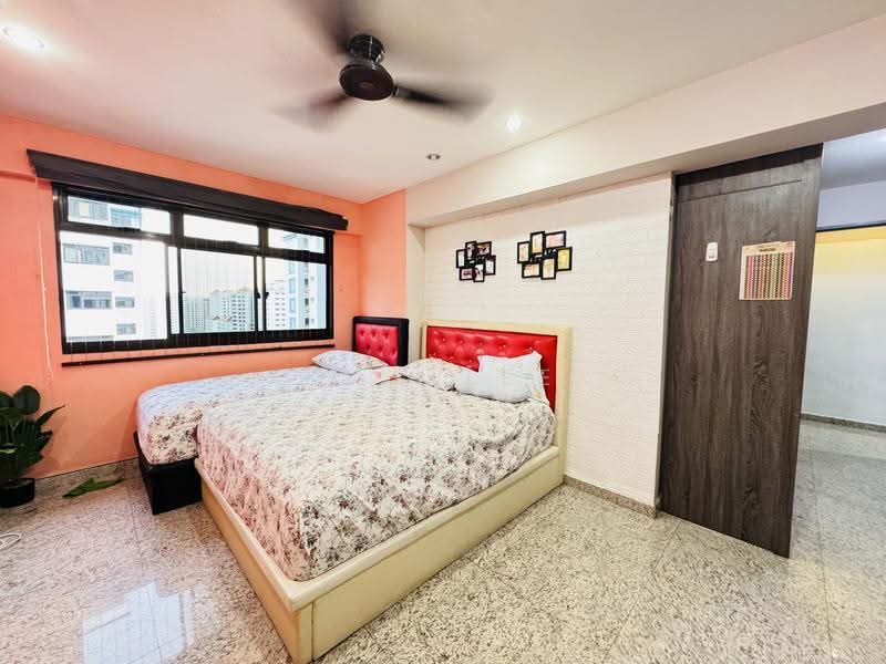 690B Choa Chu Kang Crescent, 690B Choa Chu Kang Crescent, Dairy Farm / Bukit Panjang / Choa Chu Kang, 3 Bedrooms, 1,184 sqft, HDB Flat For Sale, by Max Lee, 500256385 - Bedroom - PropertyGuru.com.sg