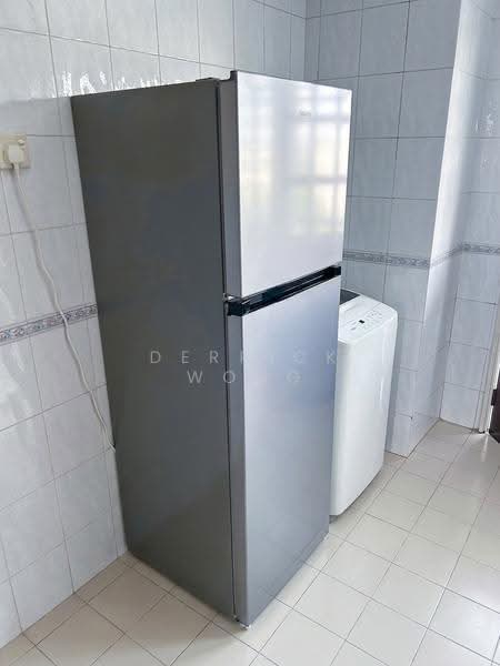 Avila Gardens, 9 Flora Road, Changi Airport / Changi Village, 1 Bedroom, 601 sqft, Condominium For Rent, by Derrick Wong, 500256386 - Kitchen - PropertyGuru.com.sg