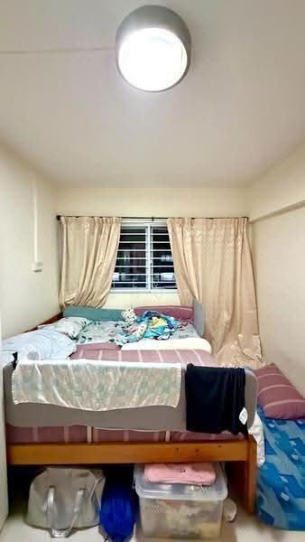 229 Yishun Street 21, 229 Yishun Street 21, Sembawang / Yishun, 3 Bedrooms, 1,302 sqft, HDB Flat For Rent, by Steven Choo, 500256393 - Bedroom - PropertyGuru.com.sg
