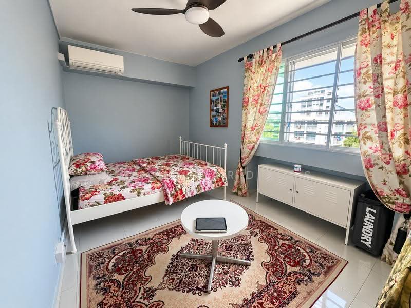 703 Pasir Ris Drive 10, 703 Pasir Ris Drive 10, Pasir Ris / Tampines, Room Rental, 180 sqft, HDB Flat For Rent, by Nizam Firdaus, 500256395 - Bedroom - PropertyGuru.com.sg