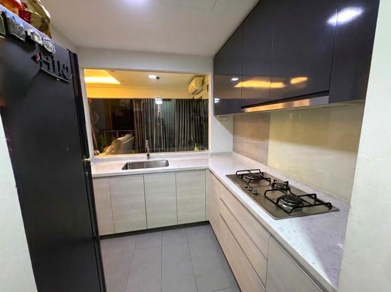 The Rainforest, 335 Choa Chu Kang Avenue 3, Dairy Farm / Bukit Panjang / Choa Chu Kang, 3 Bedrooms, 1,130 sqft, Executive Condominium For Sale, by Kelvin Neo, 500256403 - Kitchen - PropertyGuru.com.sg