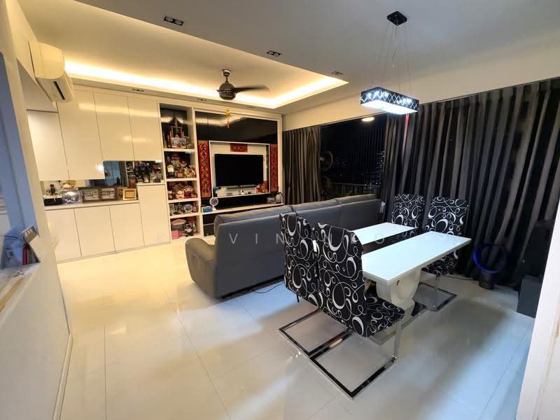 The Rainforest, 335 Choa Chu Kang Avenue 3, Dairy Farm / Bukit Panjang / Choa Chu Kang, 3 Bedrooms, 1,130 sqft, Executive Condominium For Sale, by Kelvin Neo, 500256413 - Living Room - PropertyGuru.com.sg