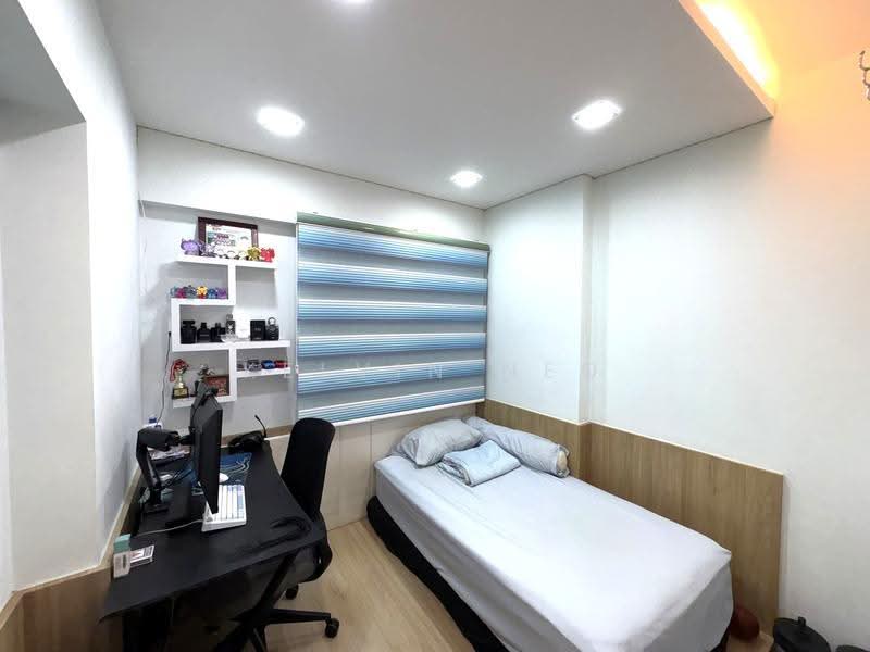 The Rainforest, 335 Choa Chu Kang Avenue 3, Dairy Farm / Bukit Panjang / Choa Chu Kang, 3 Bedrooms, 1,130 sqft, Executive Condominium For Sale, by Kelvin Neo, 500256413 - Bedroom - PropertyGuru.com.sg