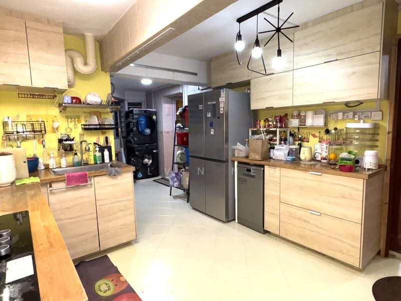 206 Boon Lay Drive, 206 Boon Lay Drive, Boon Lay / Jurong / Tuas, 3 Bedrooms, 1,292 sqft, HDB Flat For Sale, by Kelvin Neo, 500256430 - Kitchen - PropertyGuru.com.sg