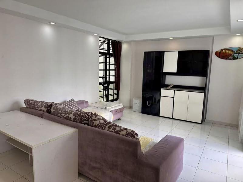 471 Segar Road, 471 Segar Road, Dairy Farm / Bukit Panjang / Choa Chu Kang, 3 Bedrooms, 1,399 sqft, HDB Flat For Sale, by Luke Xu, 500256445 - Living Room - PropertyGuru.com.sg