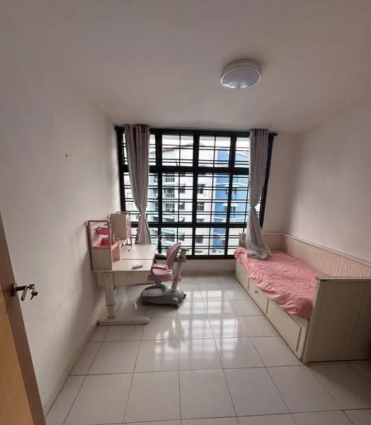 471 Segar Road, 471 Segar Road, Dairy Farm / Bukit Panjang / Choa Chu Kang, 3 Bedrooms, 1,399 sqft, HDB Flat For Sale, by Luke Xu, 500256445 - Bedroom - PropertyGuru.com.sg