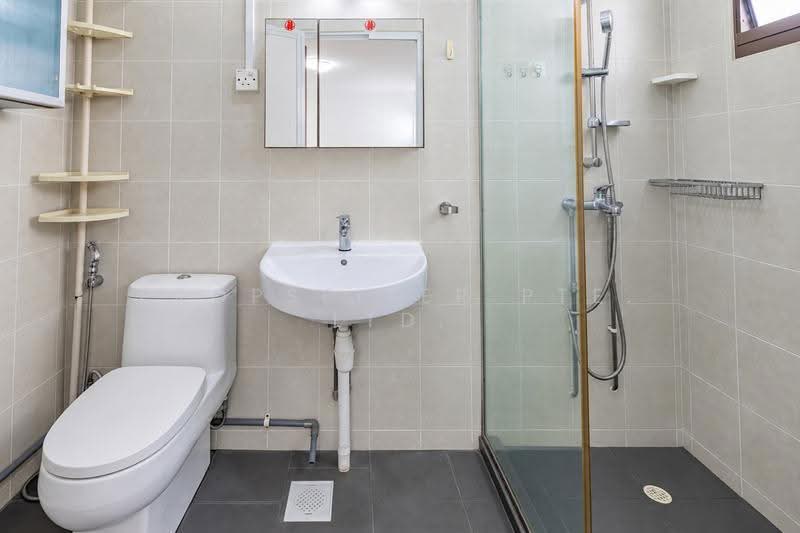 706 Woodlands Drive 40, 706 Woodlands Drive 40, Admiralty / Woodlands, 3 Bedrooms, 1,281 sqft, HDB Flat For Sale, by ADNIX LIU, 500256470 - Bathroom - PropertyGuru.com.sg