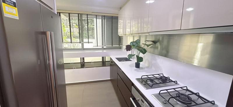 Sophia Residence, 5 Sophia Road, Orchard / River Valley, Room Rental, 100 sqft, Condominium For Rent, by ling, 500256491 - Kitchen - PropertyGuru.com.sg