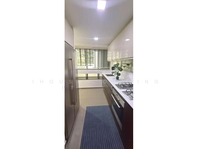 Sophia Residence, 5 Sophia Road, Orchard / River Valley, Room Rental, 100 sqft, Condominium For Rent, by ling, 500256491 - Kitchen - PropertyGuru.com.sg